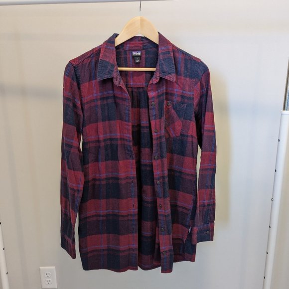 Patgonia Button Up Flannel - Small - Picture 1 of 4